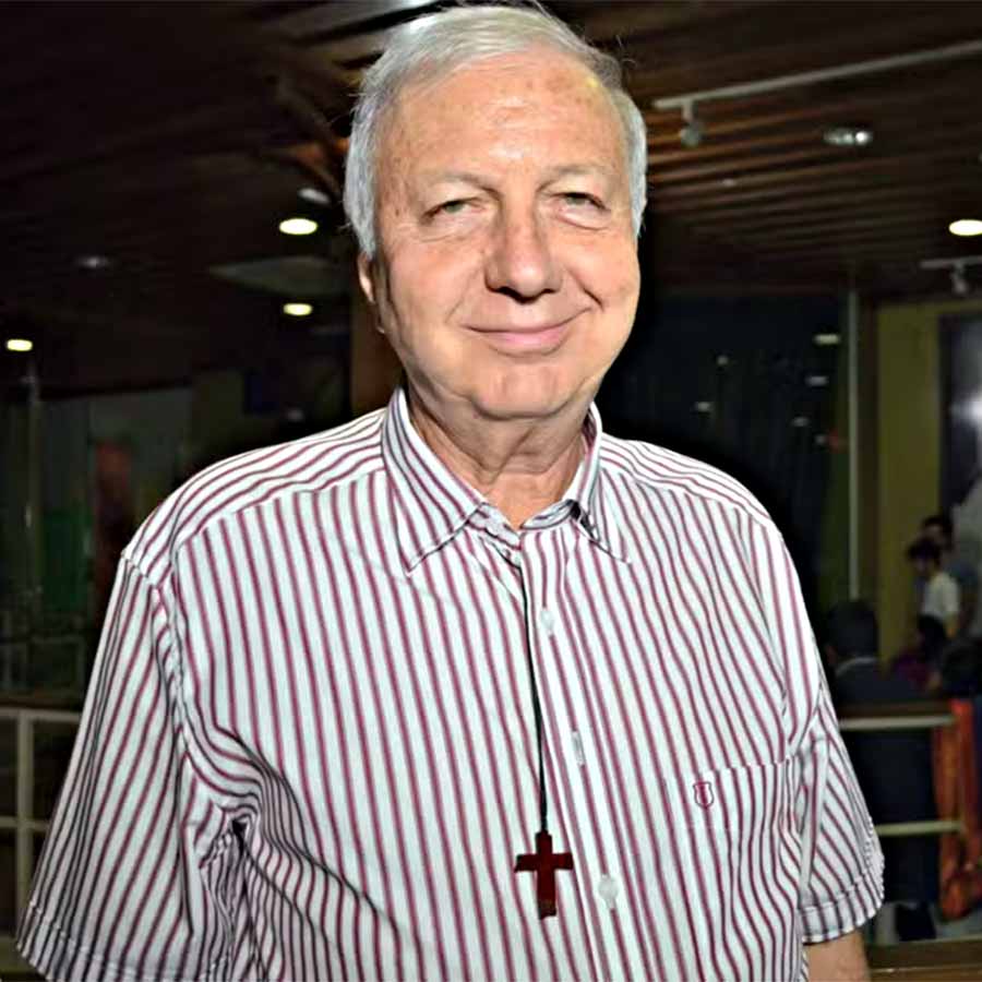 padre papa 002