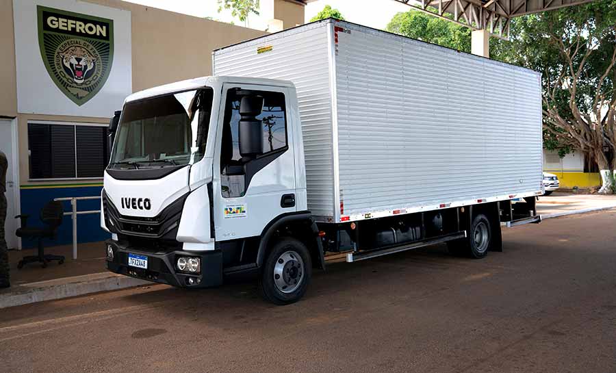 alan rick gefron 004