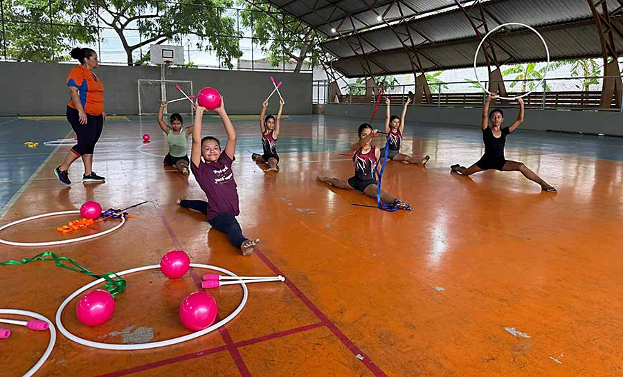 escola diogo feijo 004