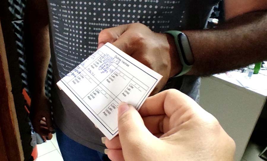 Acre deixa de exigir passaporte da vacina para entrada em órgãos públicos