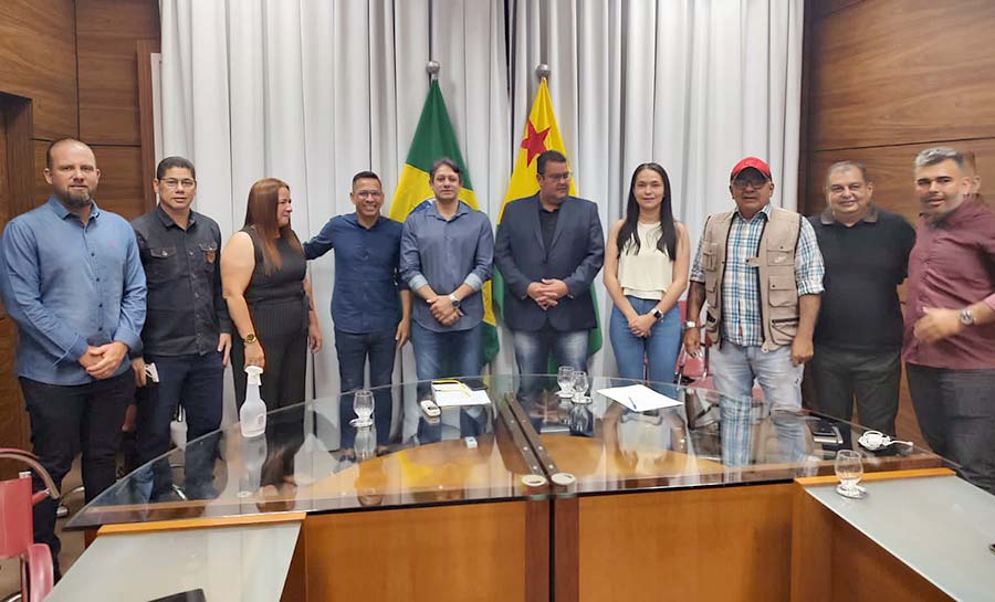 Governo e igrejas preparam noite gospel na Expoacre e Marcha para Jesus em junho
