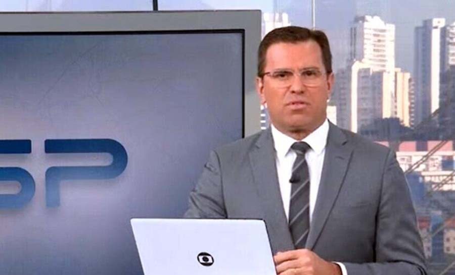 Rodrigo Bocardi dá patada em telespectador ao vivo na Globo