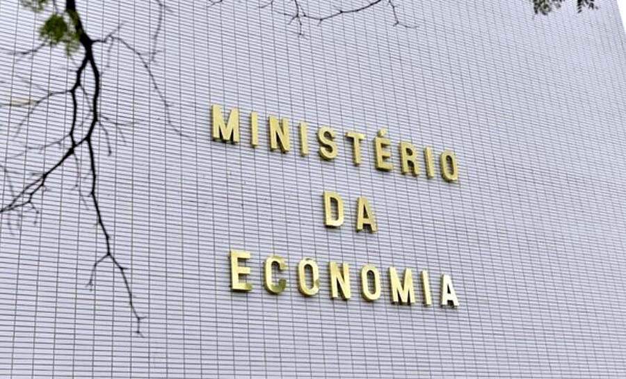 Para garantir salário de servidores, União corta R$ 14 bi do orçamento