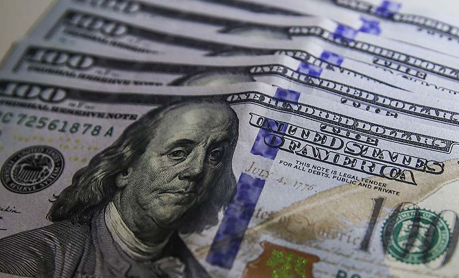 Dólar aproxima-se de R$ 4,80, apesar de bom humor externo