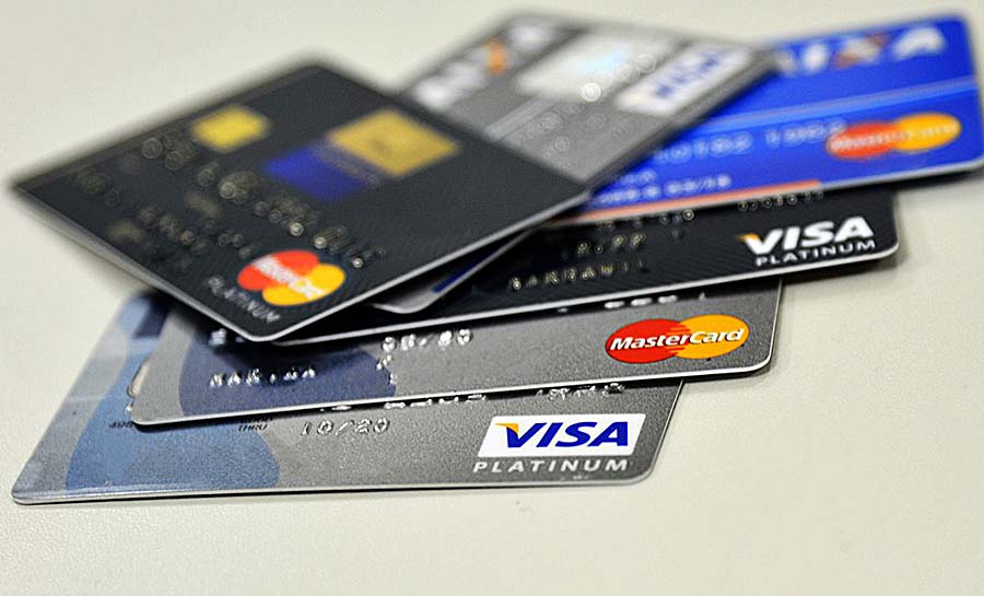 Endividamento das famílias é de 77,3% em junho, aponta CNC