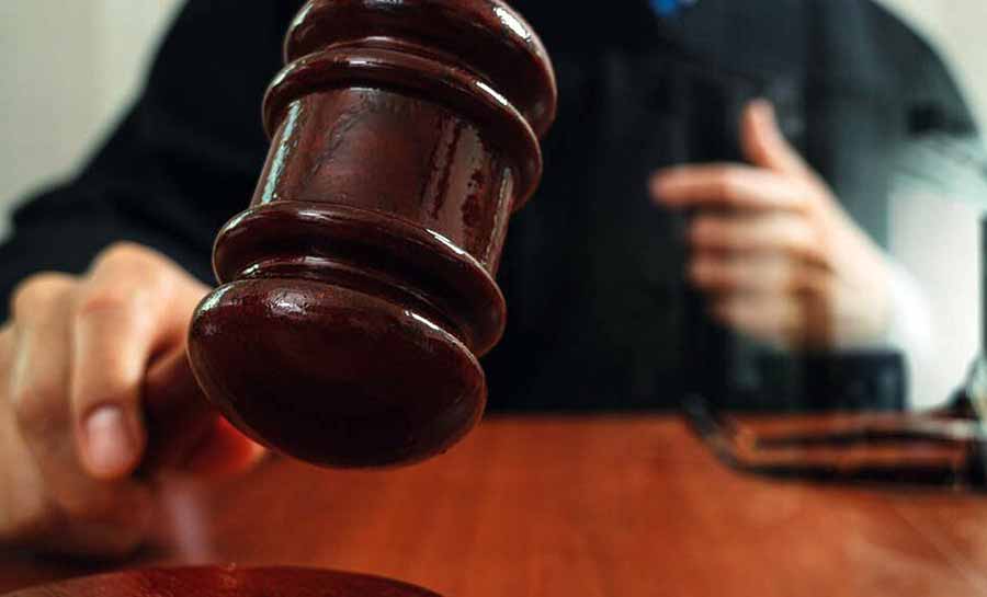 Banco é condenado por colocar cartão no nome de mulher que não pediu