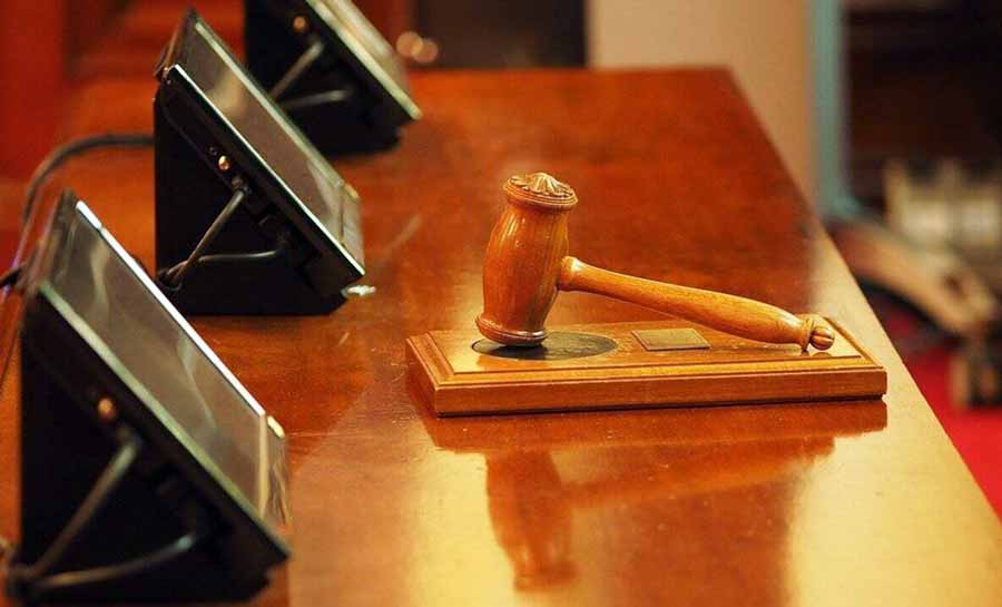 Justiça leiloa 75 imóveis e 80 veículos com descontos de até 50%
