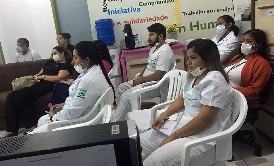 Profissionais da UPA da Sobral recebem capacitação em emergências pediátricas