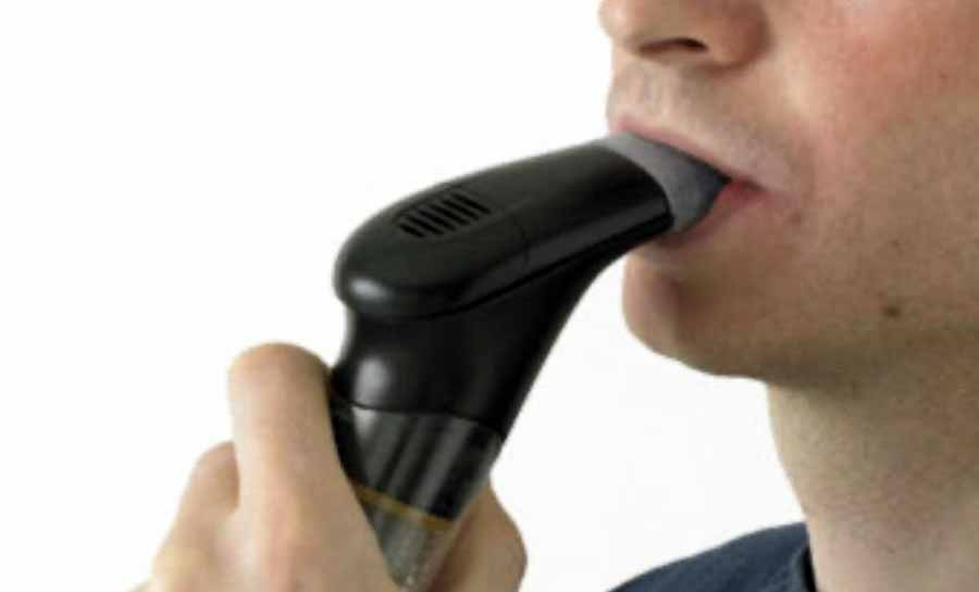 Aparelho que pode ajudar no tratamento de doenças de pulmão e síndrome pós-covid é novidade nas lojas de material médico no Acre