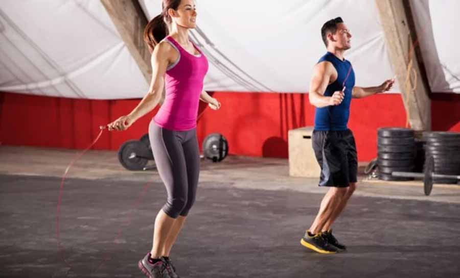 Veja como o excesso de treino pode colocar a sua saúde em risco