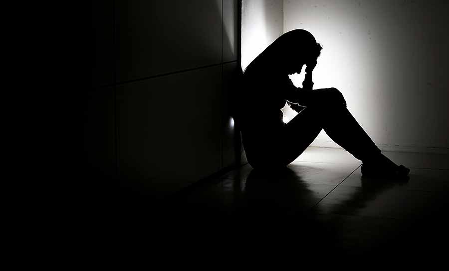 Mulheres, pessoas trans e desempregados têm saúde mental mais abalada