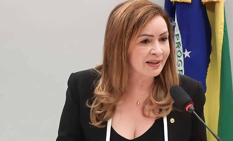 Socorro Neri defende capacitação para professores que trabalham na educação especial