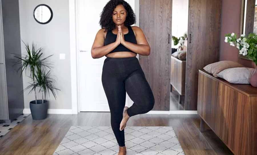 Conheça os benefícios da prática de yoga para a saúde mental