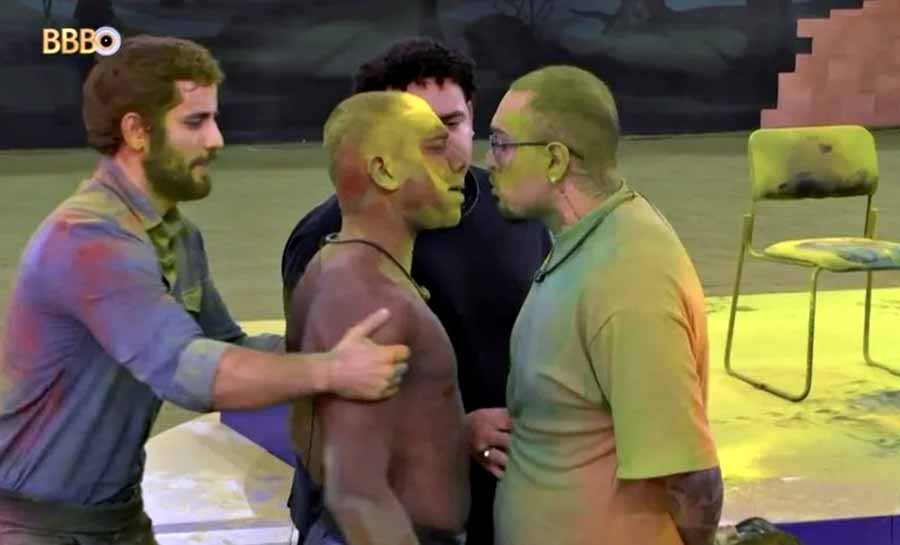 Enquete BBB 24: saiba qual é a diferença entre Davi e Bin no paredão