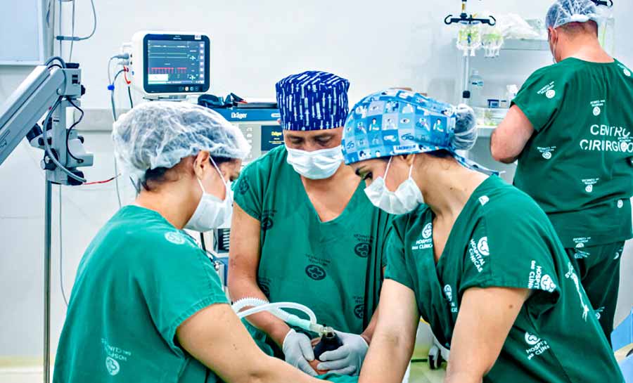 Maio Roxo intensifica conscientização sobre doenças inflamatórias intestinais e diagnóstico precoce