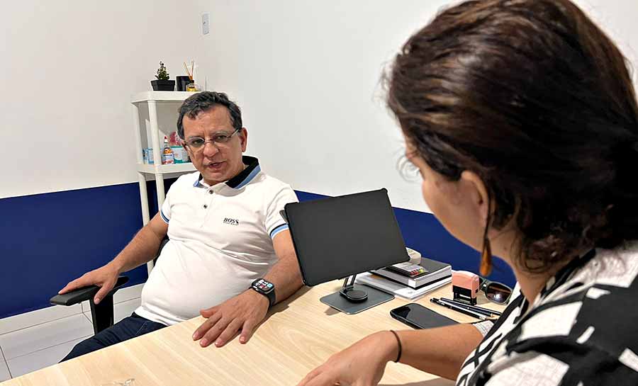 Gonzaga visita DNIT no Juruá para acompanhar obras de reconstrução da BR-364 e reforçar parceria com órgão federal