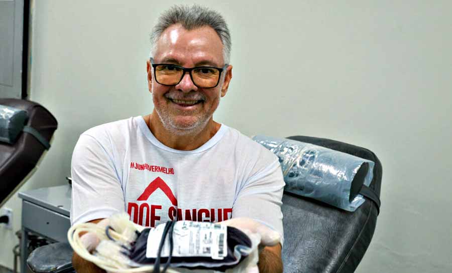 Na corrida pela vida, doador de sangue salienta importância do gesto: ‘Faz bem para o nosso espírito’