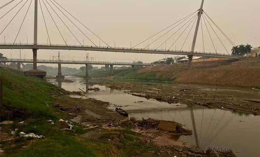 Seca do Rio Acre já é a 2ª maior da história em Rio Branco e previsão é que situação se agrave