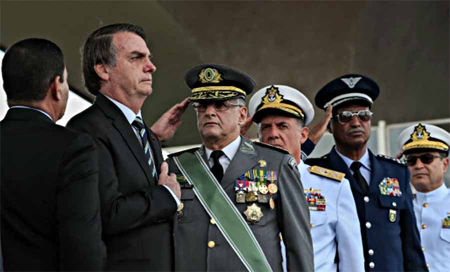Quem fez a cabeça de quem