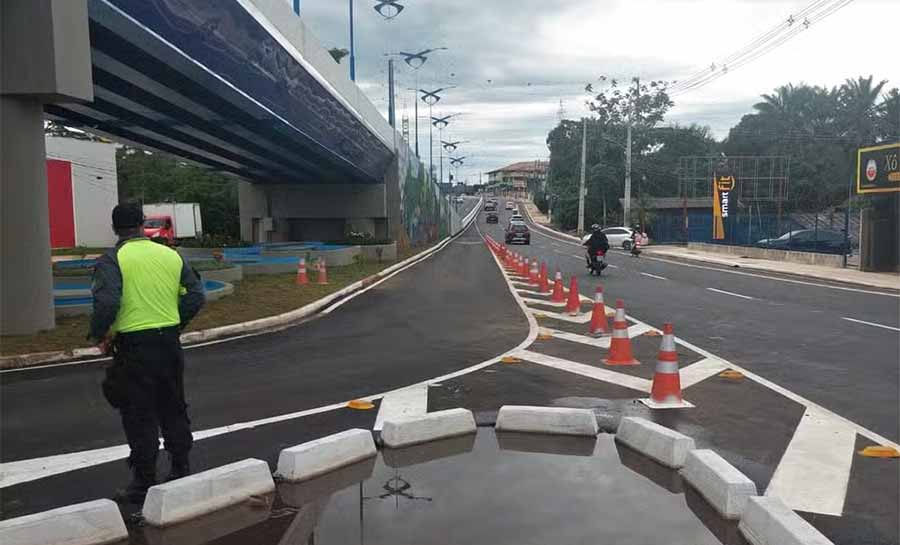 Após infrações, RBTrans descarta rotatória próxima ao elevado em Rio Branco: ‘Não atende aos critérios’