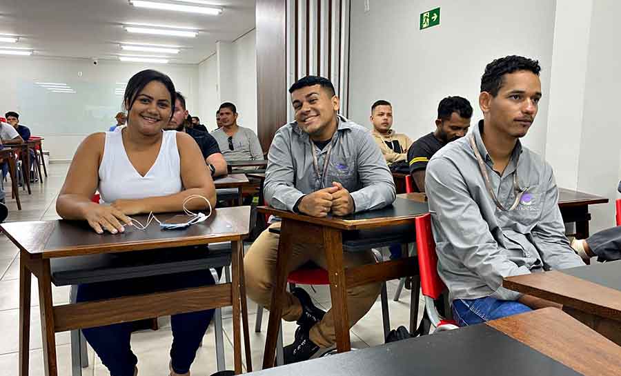 Governo do Acre e Senai oferecem cursos gratuitos para profissionais de empresas de Rio Branco