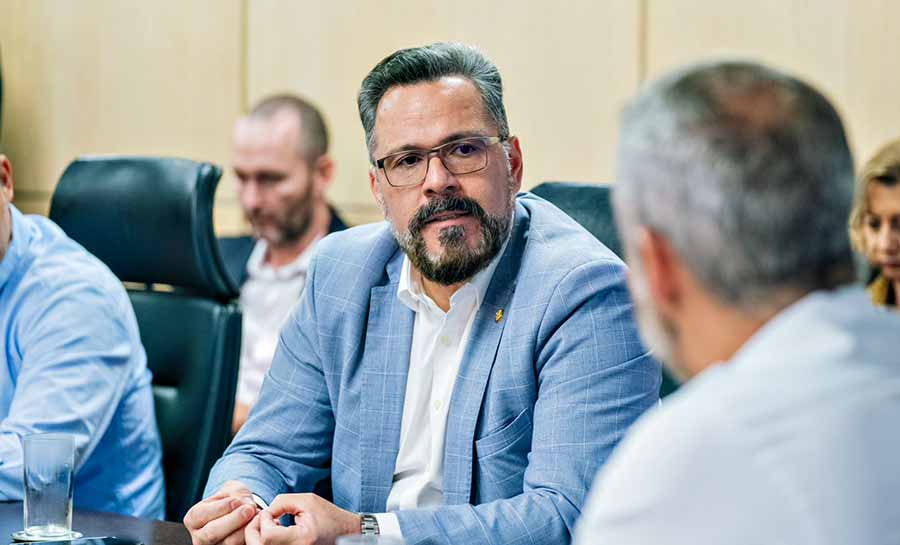 Alan Rick pede licitação emergencial para solucionar problemas estruturais da Ponte do Caeté