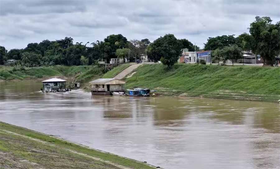 Mesmo com chuvas em 21 dias, Rio Branco fecha janeiro com volume abaixo da média histórica
