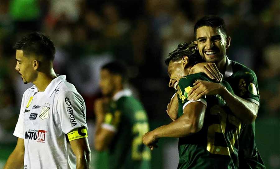 Palmeiras vence Inter de Limeira e respira no Paulistão