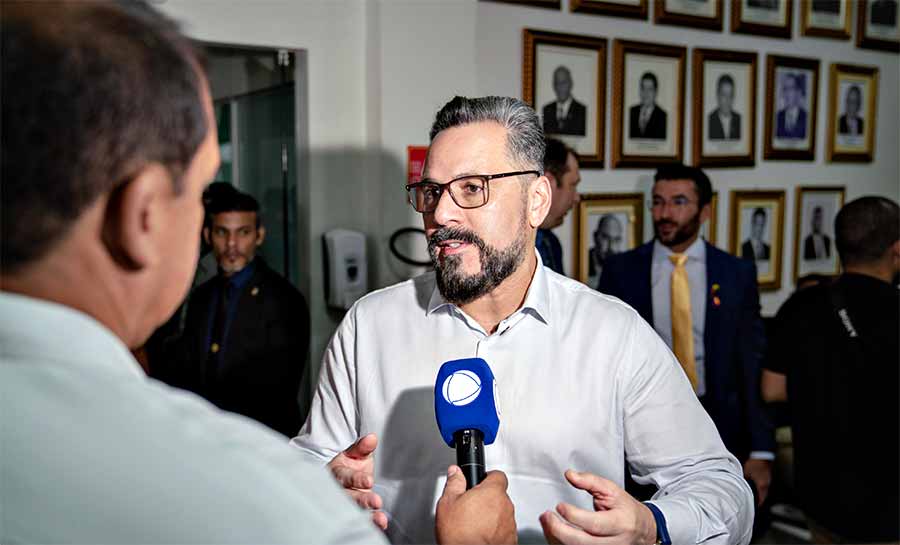 Senador Alan Rick anuncia pagamento de mais R$ 6 milhões para governo realizar melhoramento em ramais da Transacreana