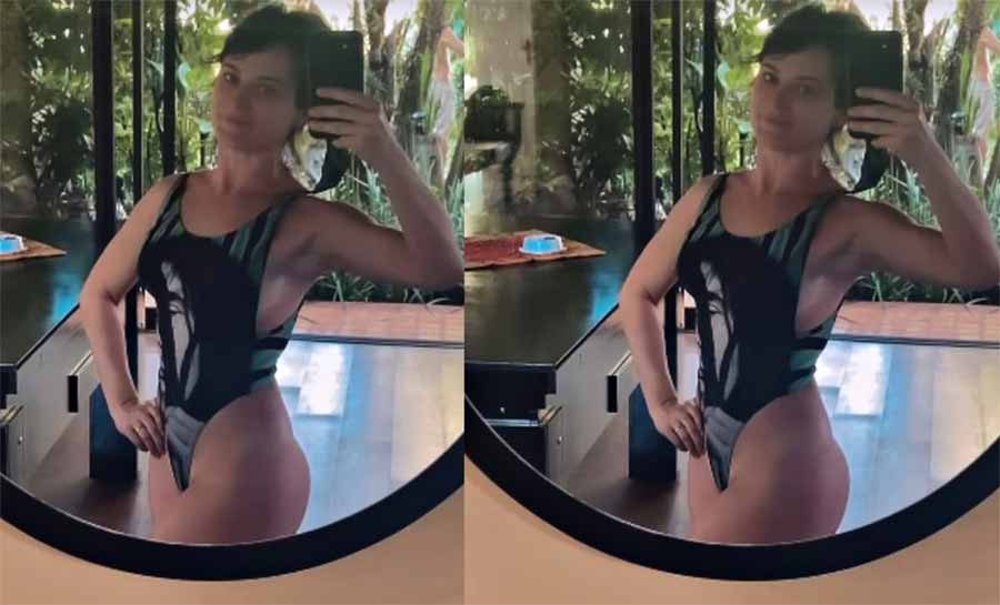Bianca Bin posa de body cavado em aula de luta