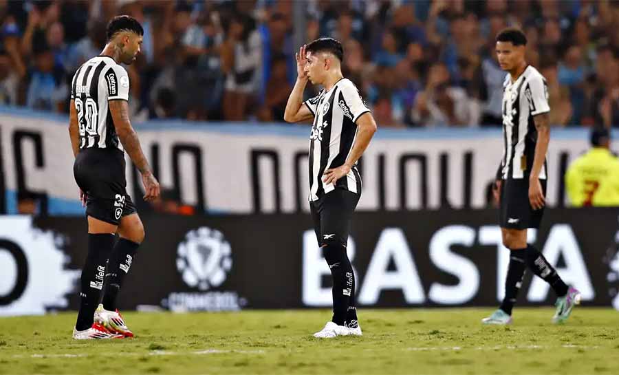 Botafogo perde para o Racing e se complica na Recopa Sul-Americana