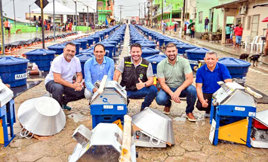 Gladson Camelí reforça compromisso com Marechal Thaumaturgo em evento histórico de entrega de equipamentos e investimentos estruturantes
