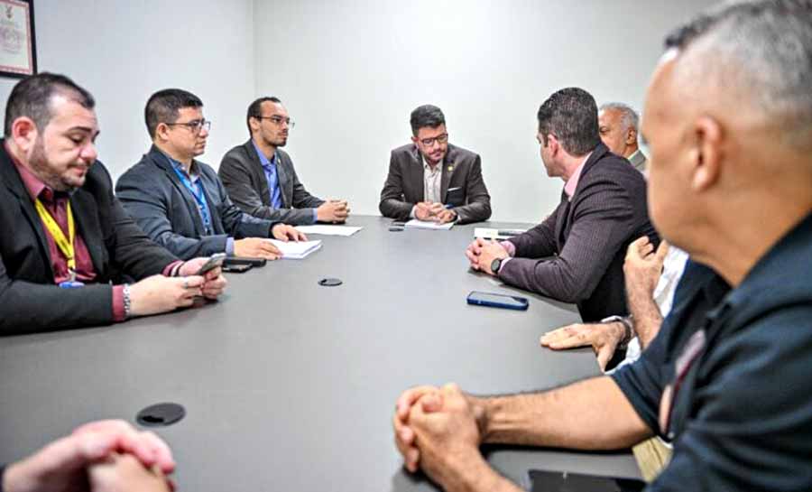 Governador renova contrato com o Banco do Brasil e instituição mantém pagamento da folha salarial dos servidores públicos por mais 5 anos