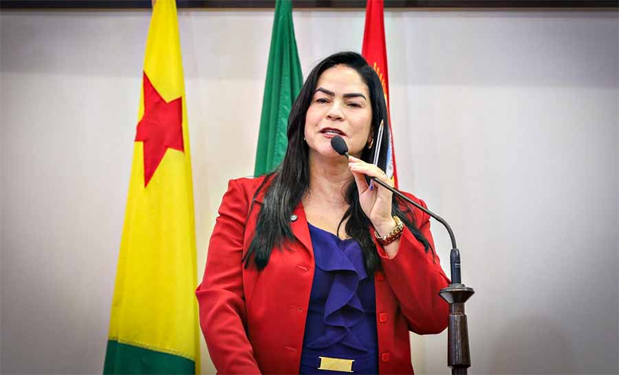 Maria Antônia defende convocação de aprovados na PC e elogia ação do TCE na Casa de Acolhida Souza Araújo