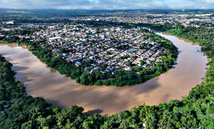 Governo do Acre decreta estado de alerta devido ao aumento de chuvas e cheia dos rios