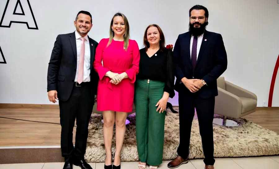 OAB/AC inicia programação do Mês da Mulher Advogada com transmissão simbólica da presidência