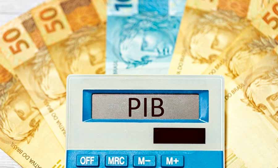 Puxado pela indústria, PIB cresce em 2024, mas desaceleração da economia preocupa o segmento industrial