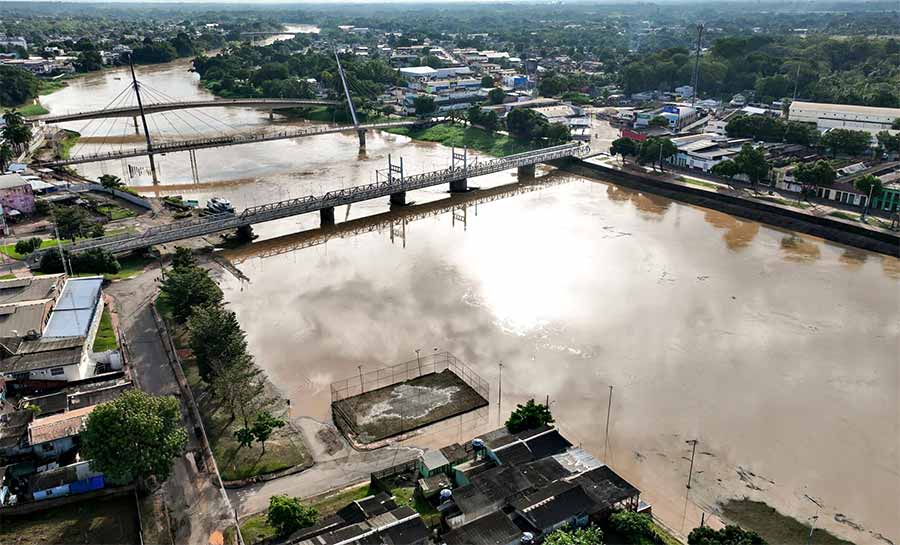 Rio Acre ultrapassa cota de alerta em Rio Branco e governo do Estado reforça monitoramento