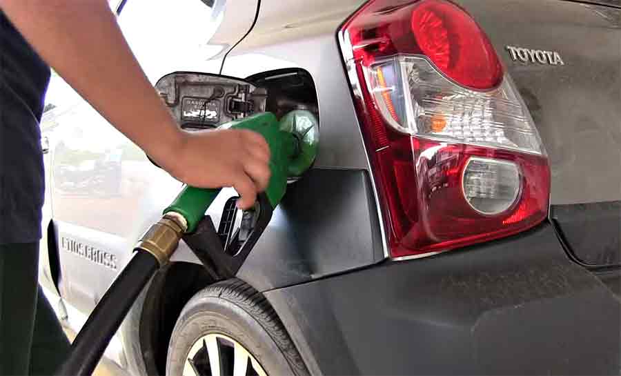 Pelo segundo mês consecutivo, AC tem gasolina mais cara da região Norte, aponta levantamento