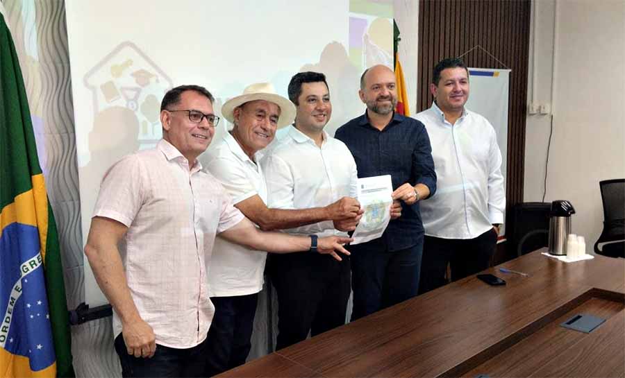 Prefeitura de Rio Branco recebe doação de terreno da União para construção de Unidade de Saúde no centro da capital