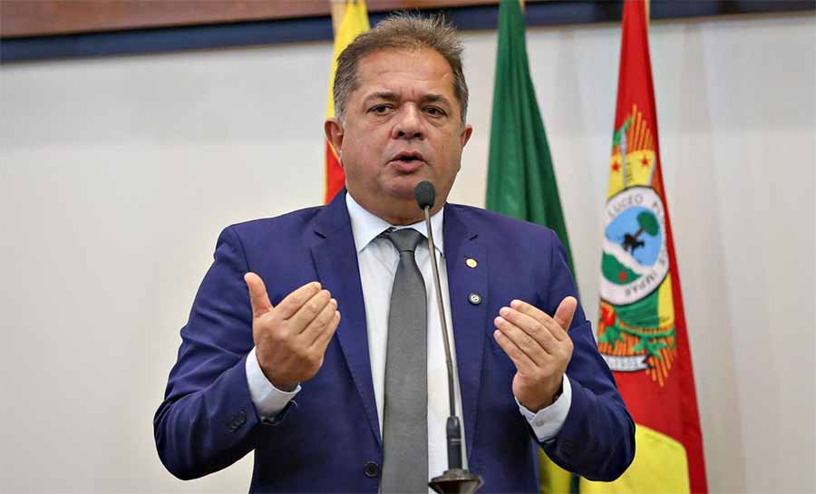 Marcus Cavalcante critica qualidade das obras na BR-364 e alerta para risco de isolamento de municípios