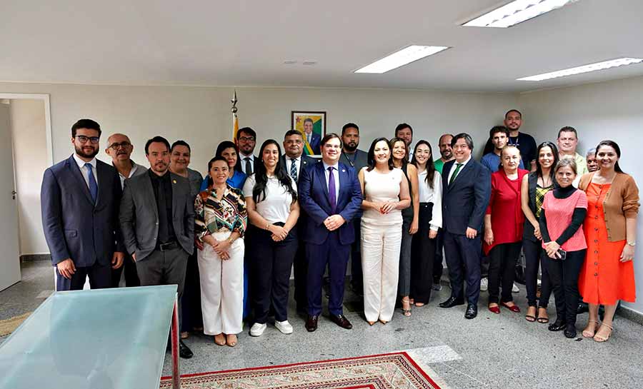 Vice-governadora Mailza visita Representação do Governo em Brasília e destaca importância do órgão na articulação de recursos para o Acre