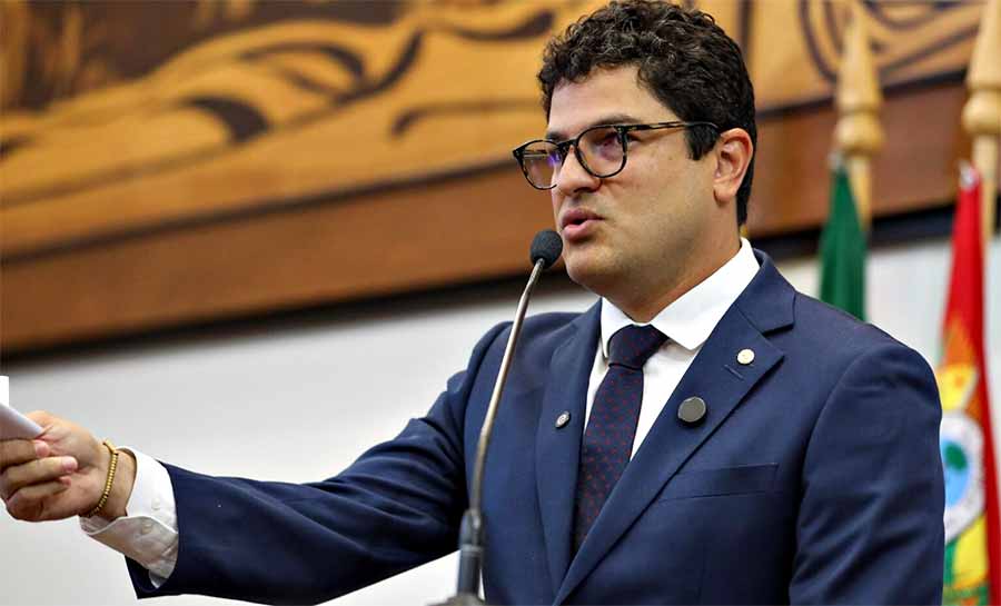 Eduardo Ribeiro defende reconhecimento dos coletores de resíduos sólidos como serviço essencial