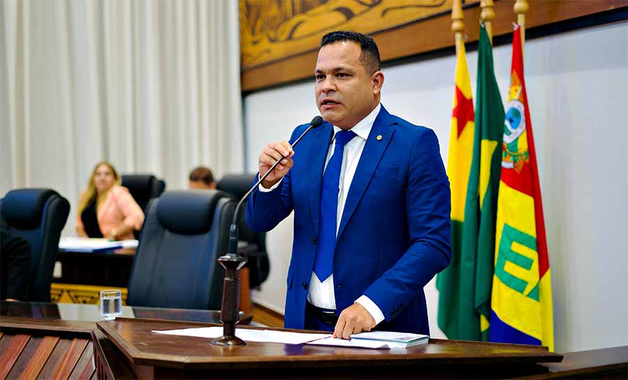 Tadeu Hassem apresenta projeto para Instituir “Dia da Comunidade Boliviana” no Acre