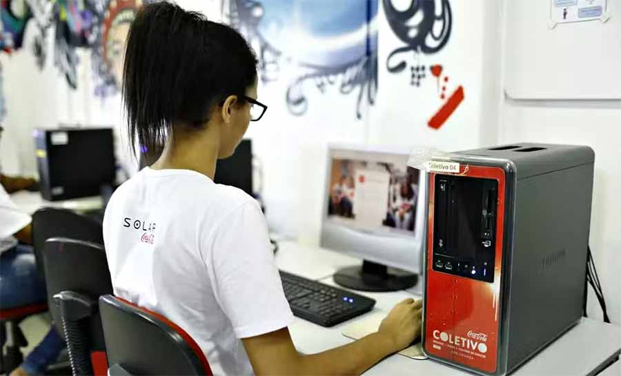 Plataforma do Instituto Coca-Cola abre quase 200 vagas para curso gratuito sobre emprego no Acre