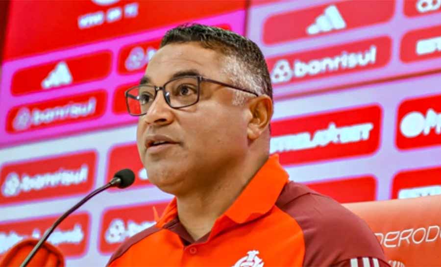 Roger Machado se pronuncia após ser cotado para assumir Seleção