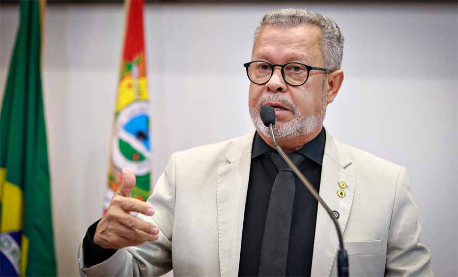 Afonso Fernandes cobra atenção do Estado para servidores do ISE e do IAPEN: “Essas famílias não podem ser esquecidas”