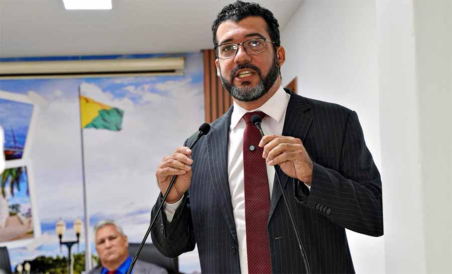 “Até quando?”: André Kamai denuncia crime ambiental da Prefeitura que aflige moradores da Baixada em Rio Branco