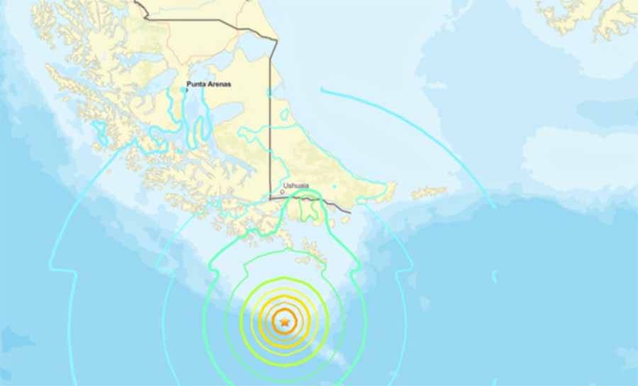 Após tremor de 7.4, Chile esvazia costa sul por risco de tsunami