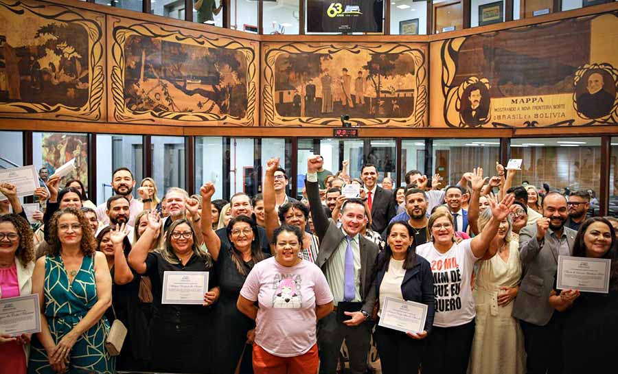Assembleia Legislativa do Acre realiza sessão solene em homenagem ao Dia da Enfermagem
